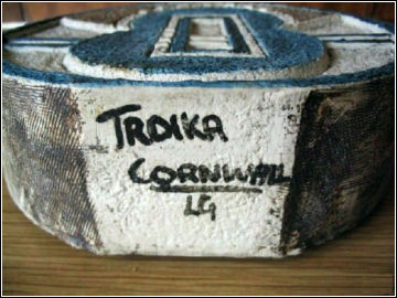 Troika Pottery - Louise Graham - Medium Wheel Vase Mark