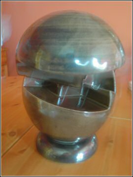 roika Pottery - Helmet - Roland Bence